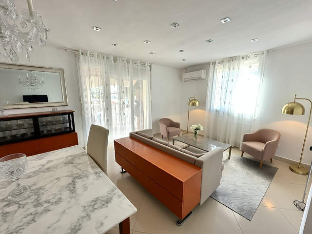 Maison de plain-pied rénovée + studio indépendant   Quartier — photo du bien