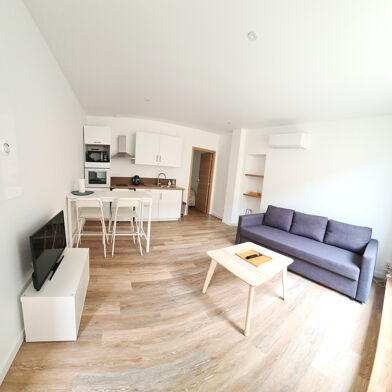 Appartement 2 pièces 700 €