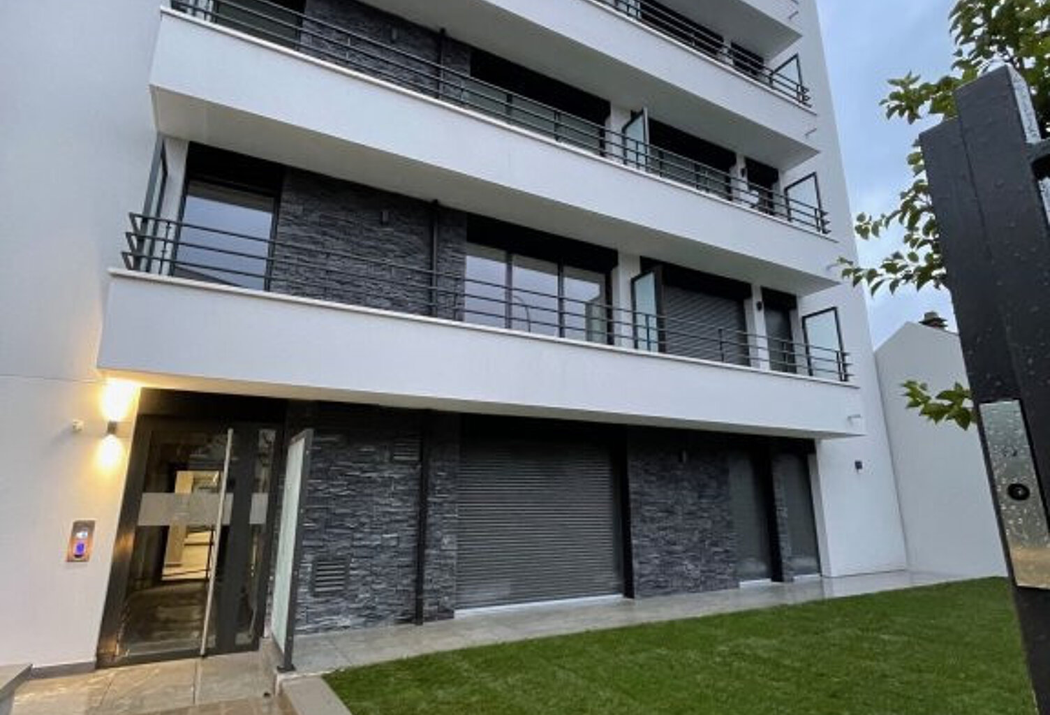 Vente programme neuf T4 73 à 82 m² Bry-sur-Marne (94360) — photo 1