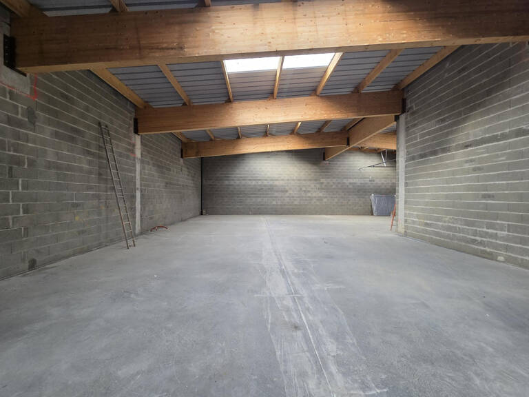 LOCAL D'ACTIVITE A VENDRE ANGERS OUEST — photo 1
