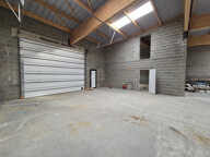 LOCAL D'ACTIVITE A VENDRE ANGERS OUEST — photo 2