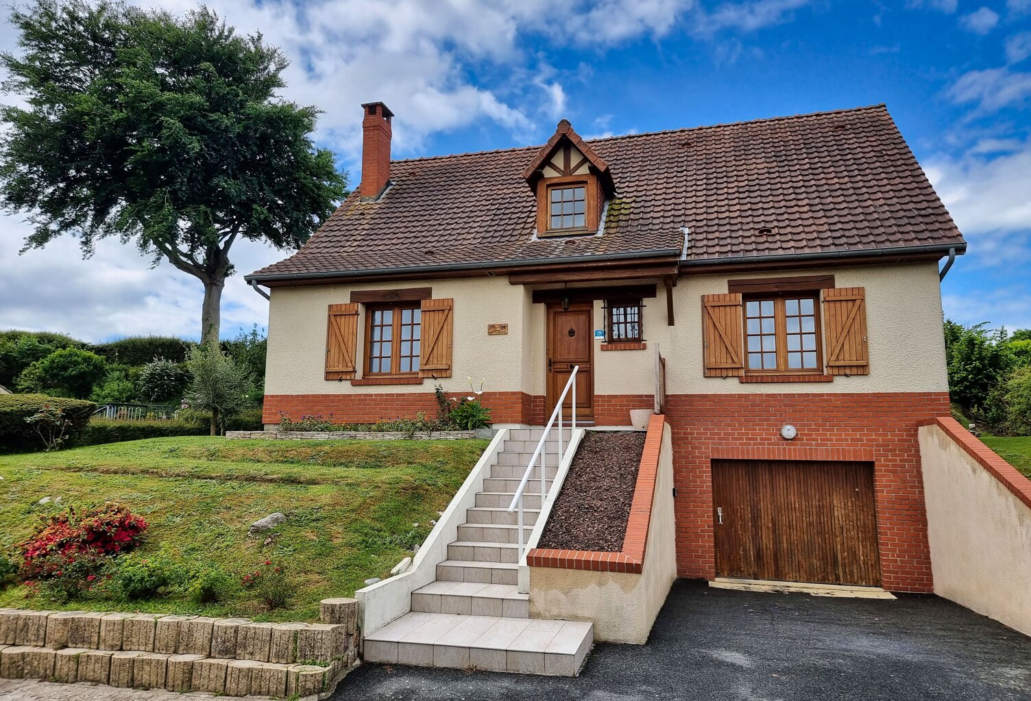 Maison dans quartier calme, proche du centre-ville — photo 1