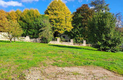 Terrain à bâtir de 835m2 dans le centre de Fontaines Saint M — photo du bien