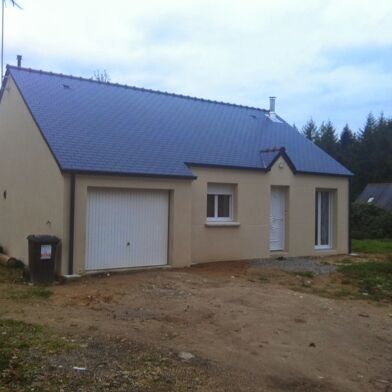 Maison 3 pièces 810 €