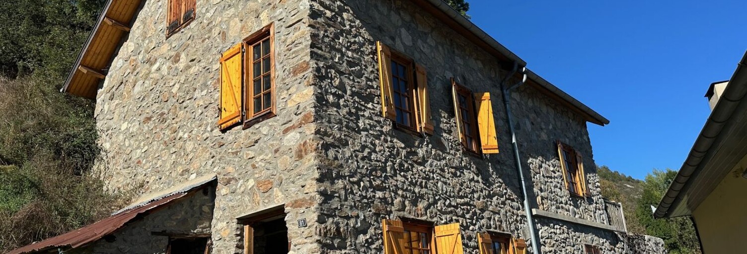 Maison 1 Pièce 180 m² à vendre à Tarascon-sur-Ariège (09400)