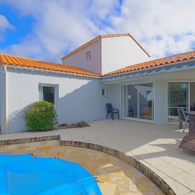 Maison 5 pièces 441000 €