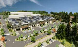 Commerce  16338 m² à louer à Décines-Charpieu (69150)