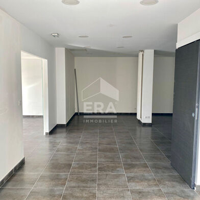 Bureau 5 pièces 116640 €