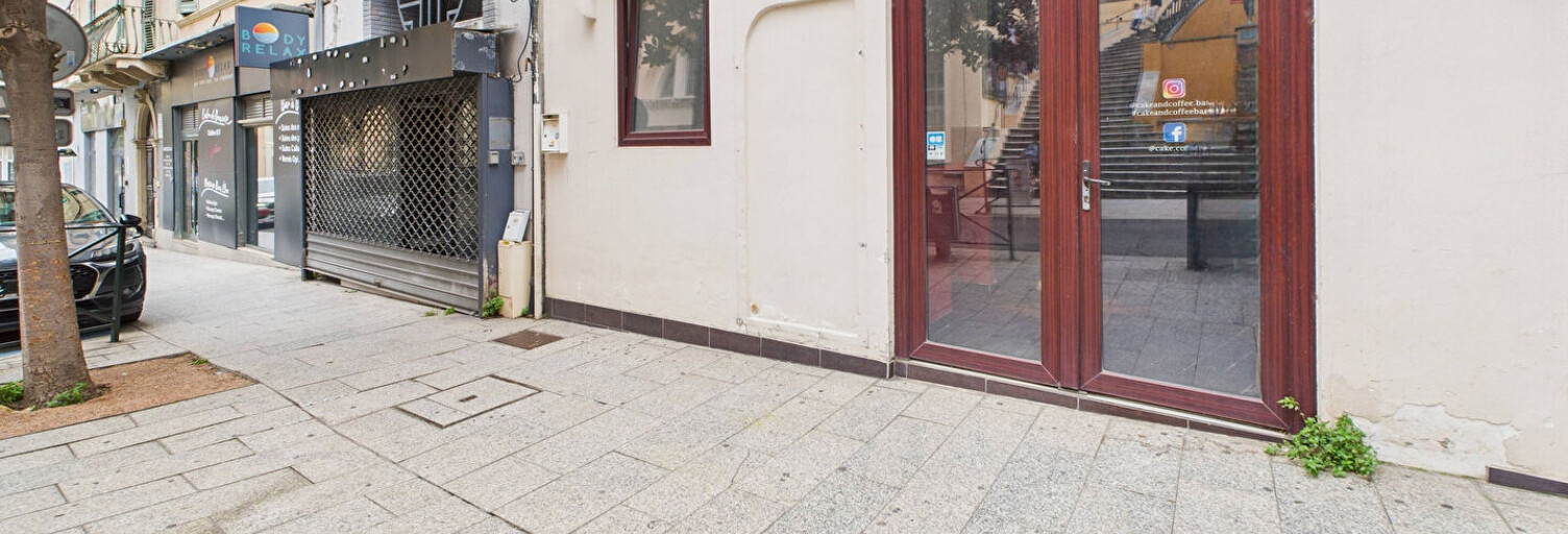 Commerce  43 m² à vendre à Bastia (20200)
