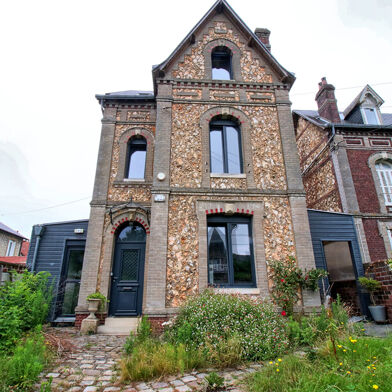 Maison 6 pièces 500000 €