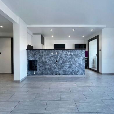 Appartement 3 pièces 180000 €