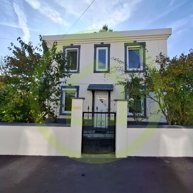 Maison 10 pièces 144000 €