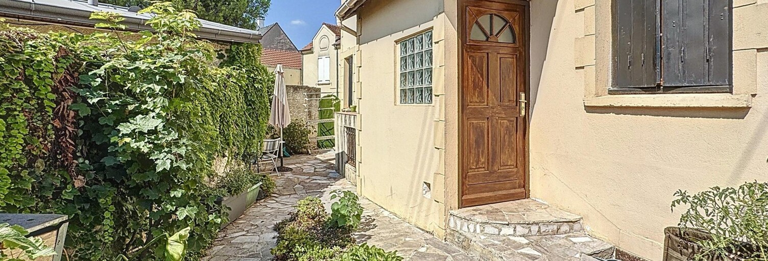 Maison 5 Pièces 79 m² à vendre à Carrières-sur-Seine (78420)