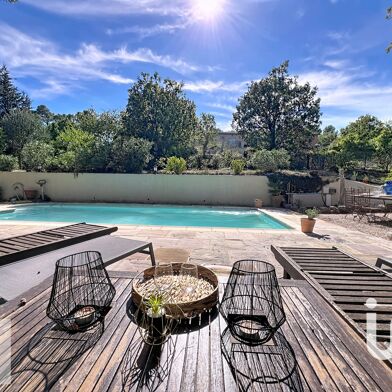 Maison 6 pièces 550000 €