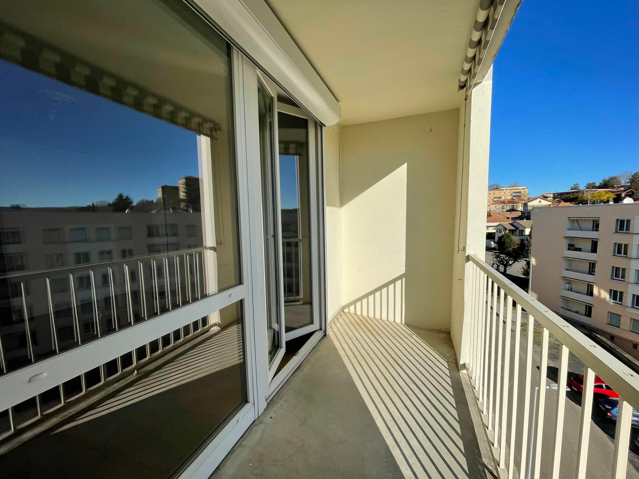 Appartement  T2 à louer Aubenas 07200