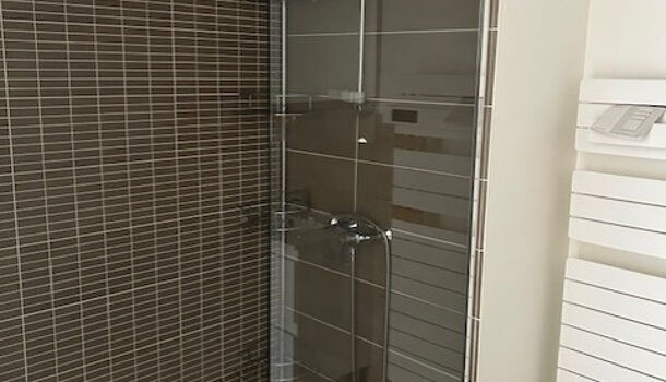 Appartement 3 pièces  à louer Montélimar 26200