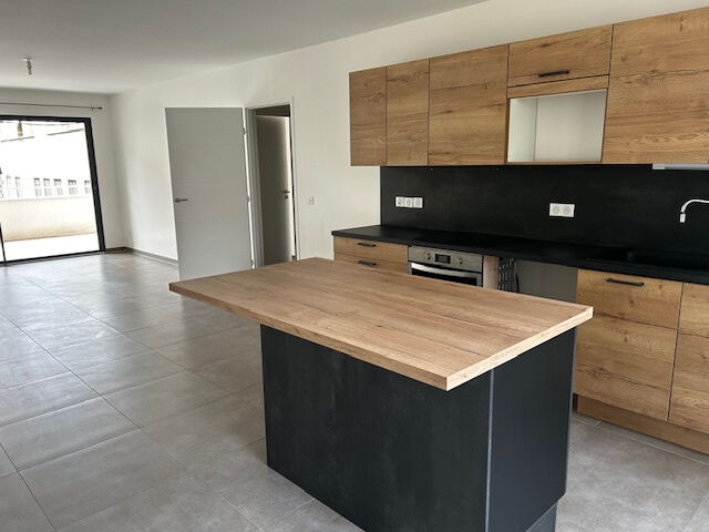 Appartement  T3 à louer Montélimar 26200