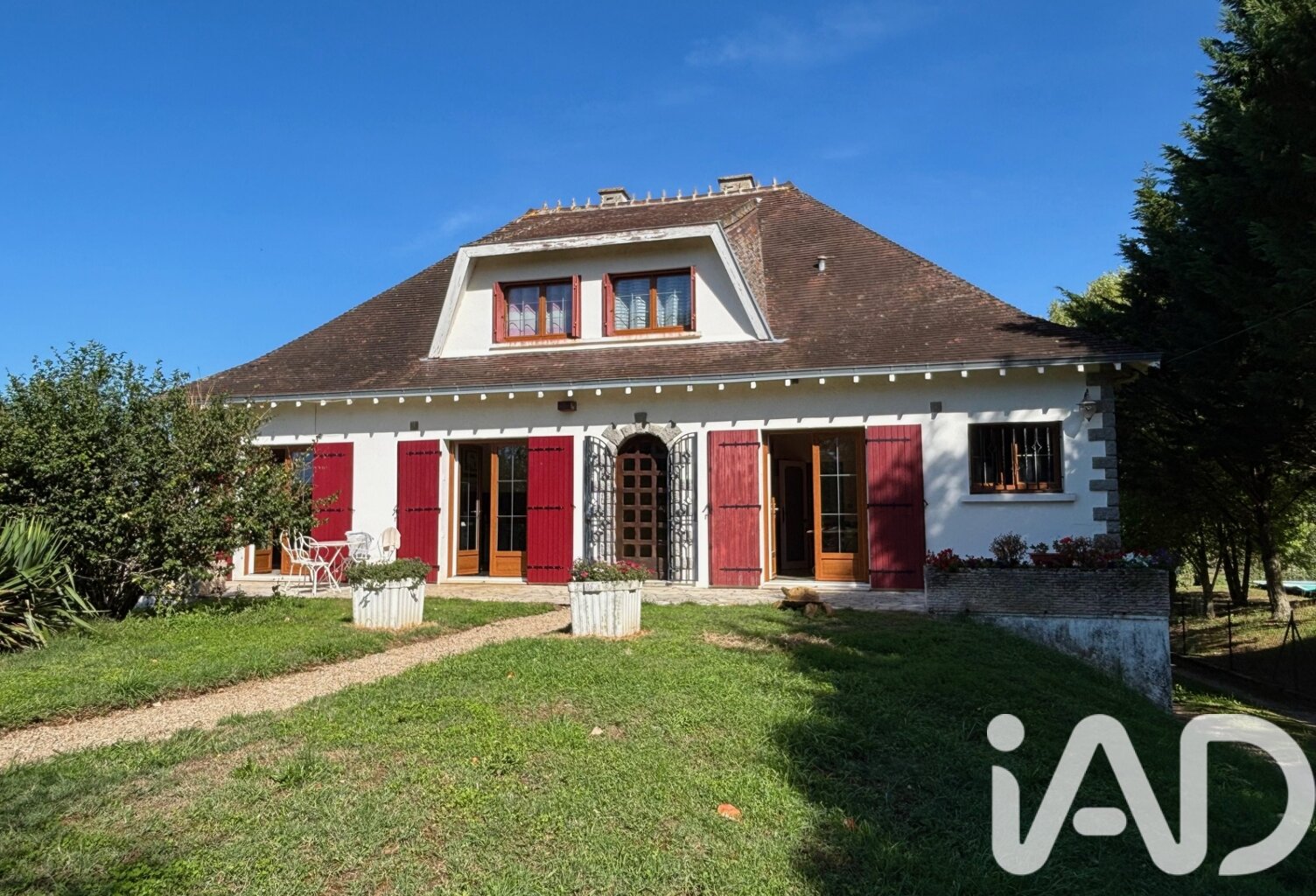 Vente Maison/villa 9 pièces — photo 1