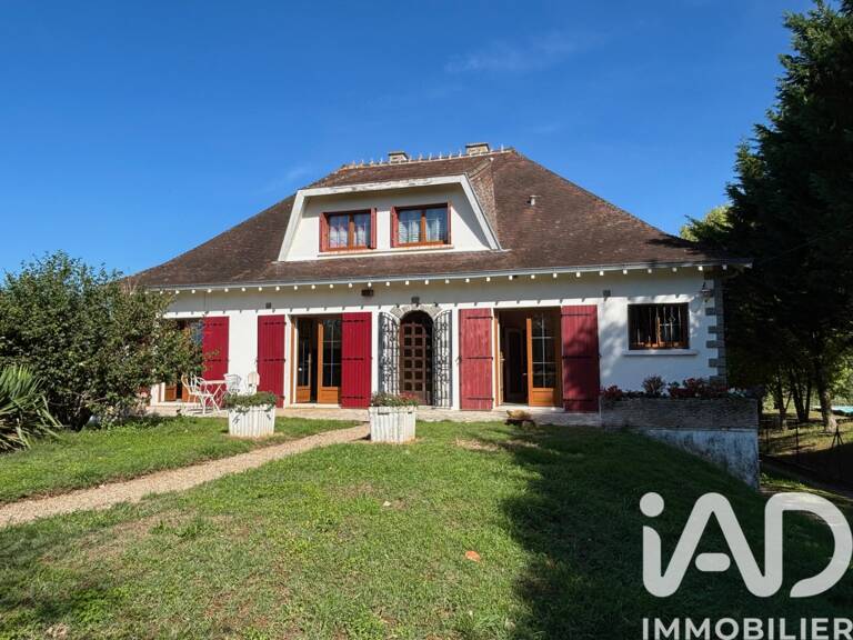 Vente Maison/villa 9 pièces — photo 1