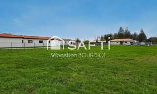 Terrain  1859 m² à vendre à Orléat (63190)