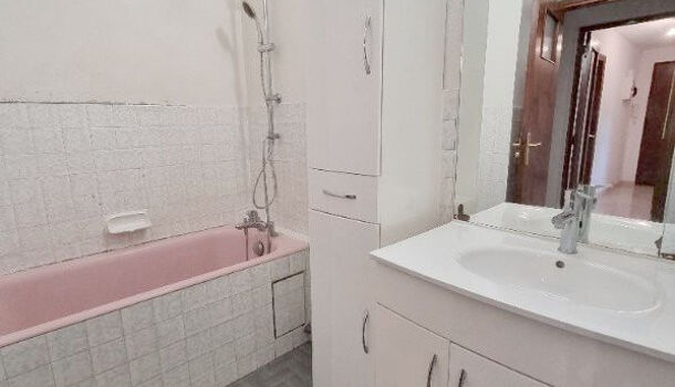 Appartement 3 pièces  à vendre Hyères 83400