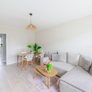 Appartement 4 pièces 244950 €