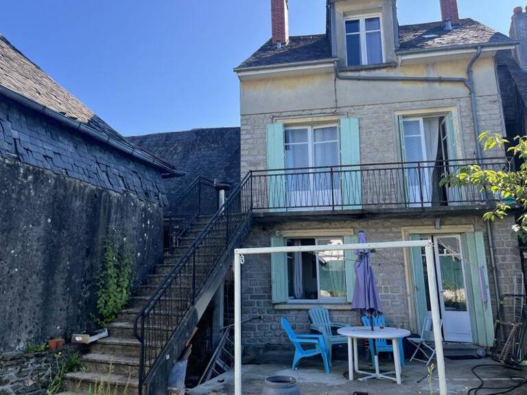 Maison de ville de 6 pièces principales — photo 1