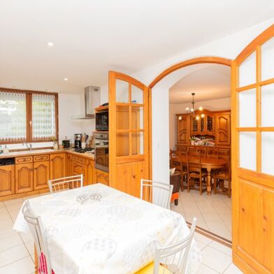 Maison 5 pièces 242000 €