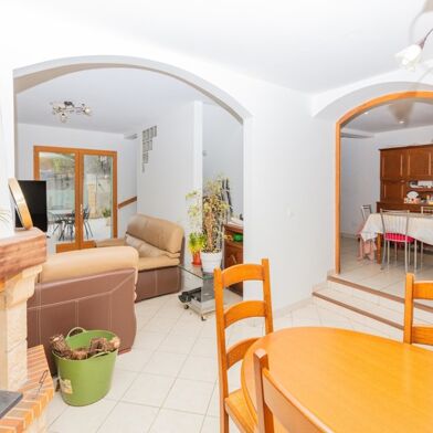 Maison 5 pièces 242000 €