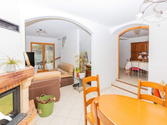 Maison de ville de 5 pièces principales — photo du bien
