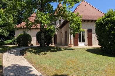 Maison 6 pièces 374880 €