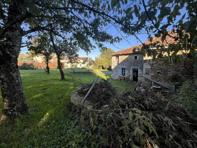 Grange de 1 pièces principales — photo du bien