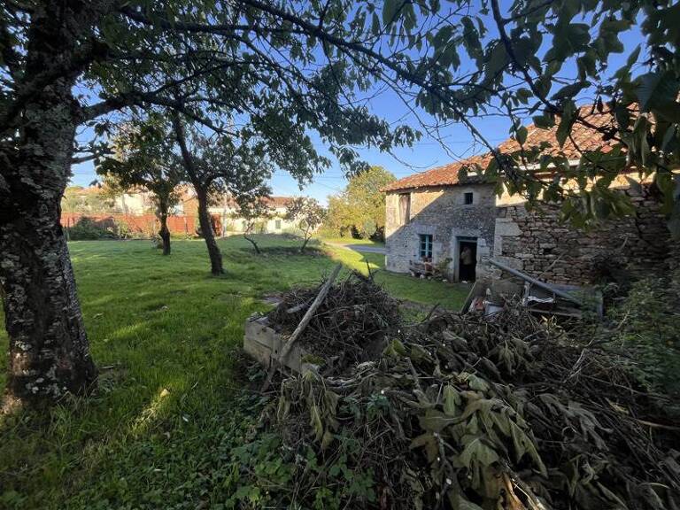 Grange de 1 pièces principales — photo 1