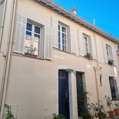 Maison 4 pièces 765000 €