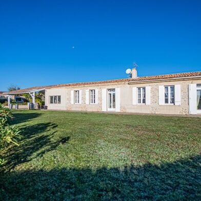 Maison 5 pièces 472500 €