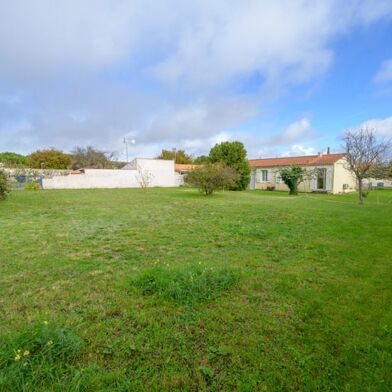 Maison 5 pièces 307110 €