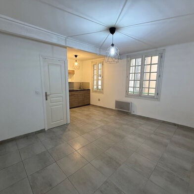 Appartement 1 pièces 440 €