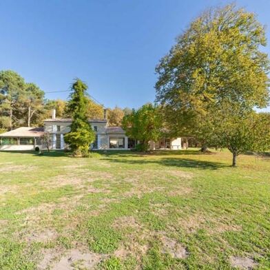 Maison 8 pièces 499200 €