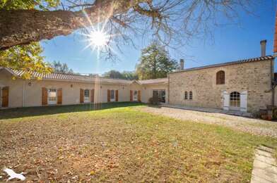 Maison 8 pièces 499200 €