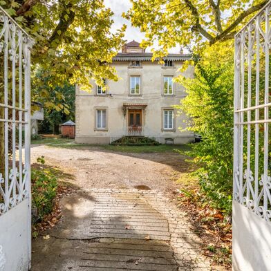 Maison 8 pièces 1339000 €
