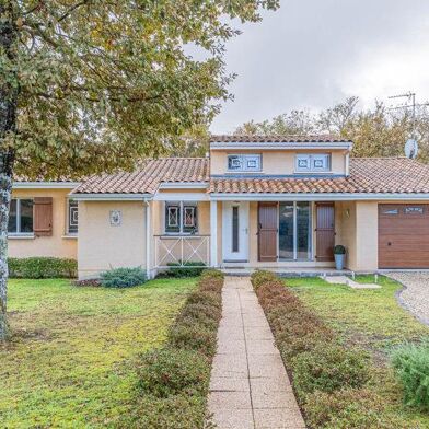 Maison 5 pièces 389610 €