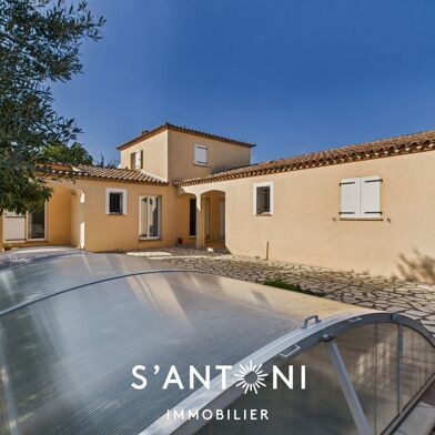 Maison 6 pièces 389000 €