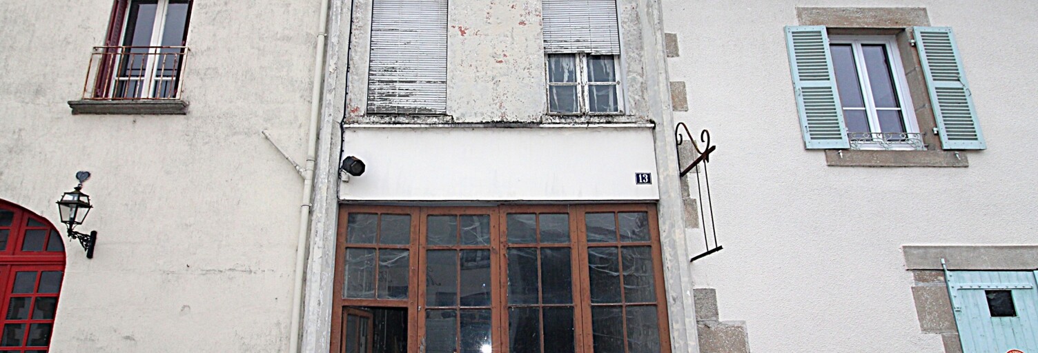 Appartement 8 Pièces 450 m² à vendre à Bourganeuf (23400)