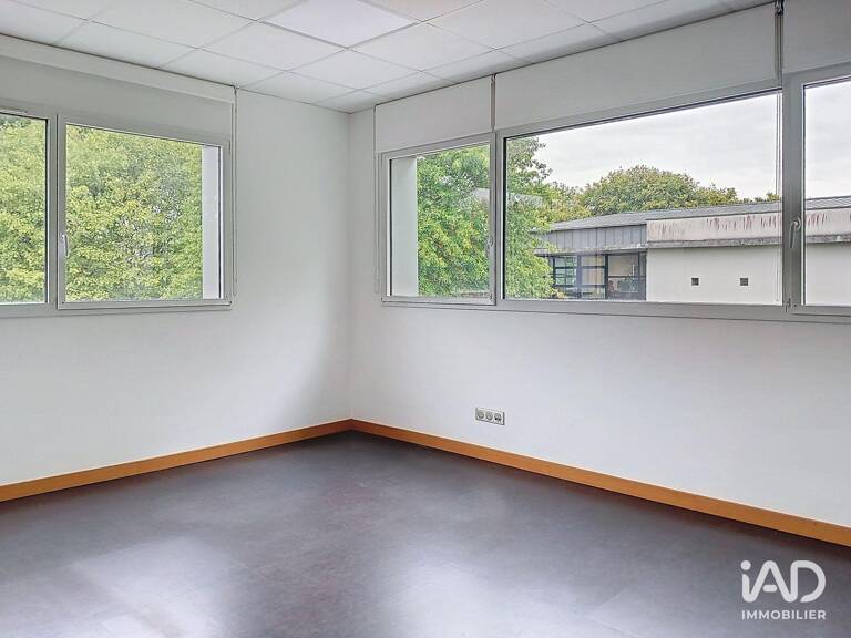 Vente Bureaux 276 m&sup2; — photo 1
