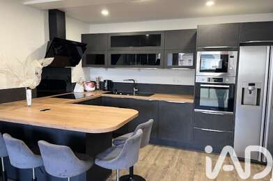 Appartement 4 pièces 319000 €