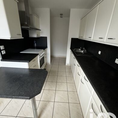 Appartement 3 pièces 244000 €