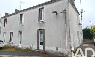 Maison 8 Pièces 156 m² à vendre à Saint-Cyr-des-Gâts (85410)