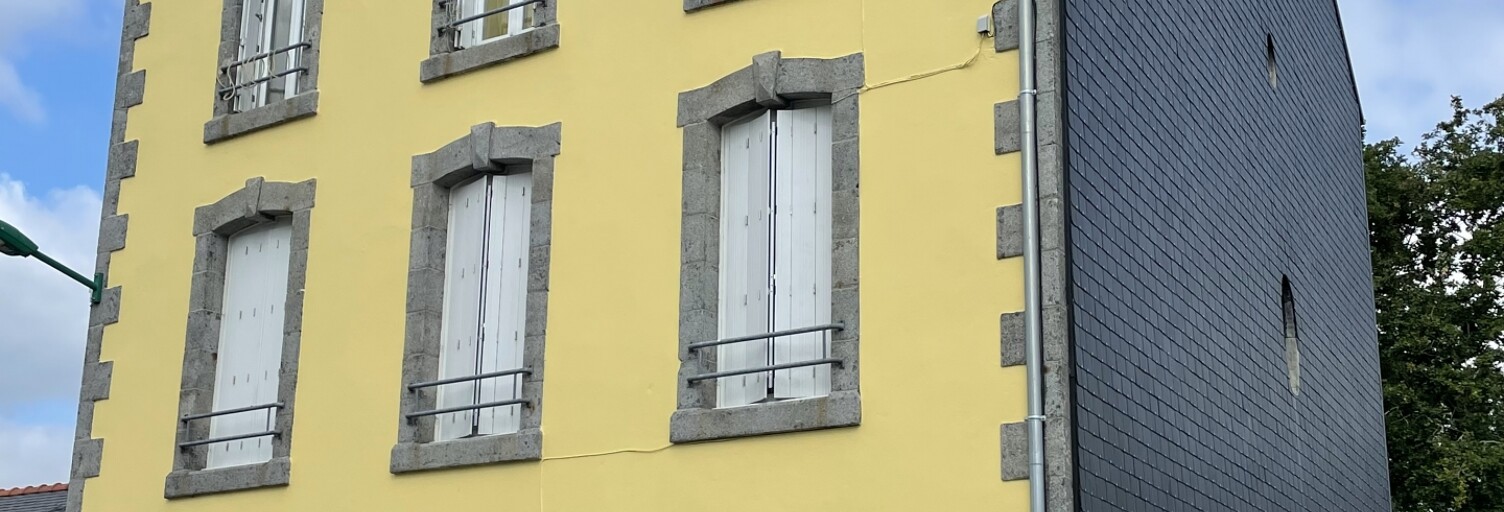 Immeuble  209 m² à vendre à Plonévez-du-Faou (29530)