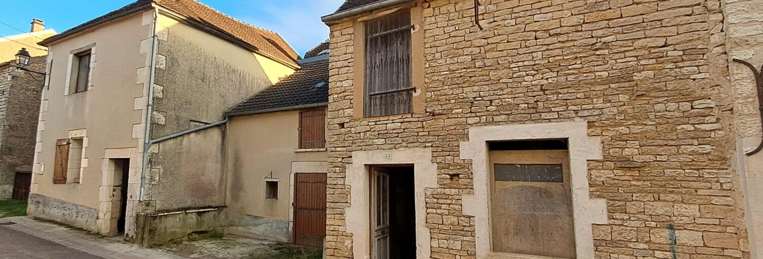 Garage  402 m² à vendre à Courgis (89800)