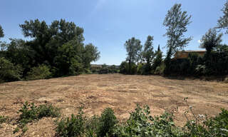 Terrain  3028 m² à vendre à Villecroze (83690)